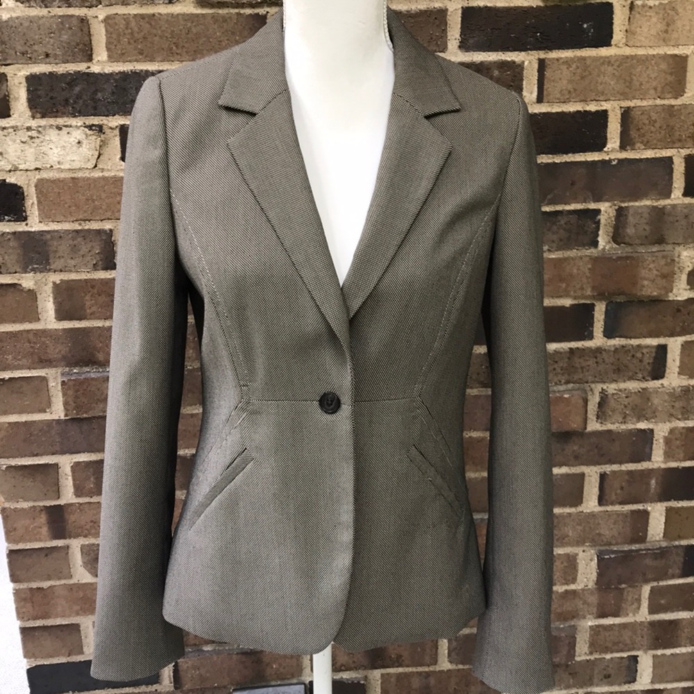 Banana Republic suit